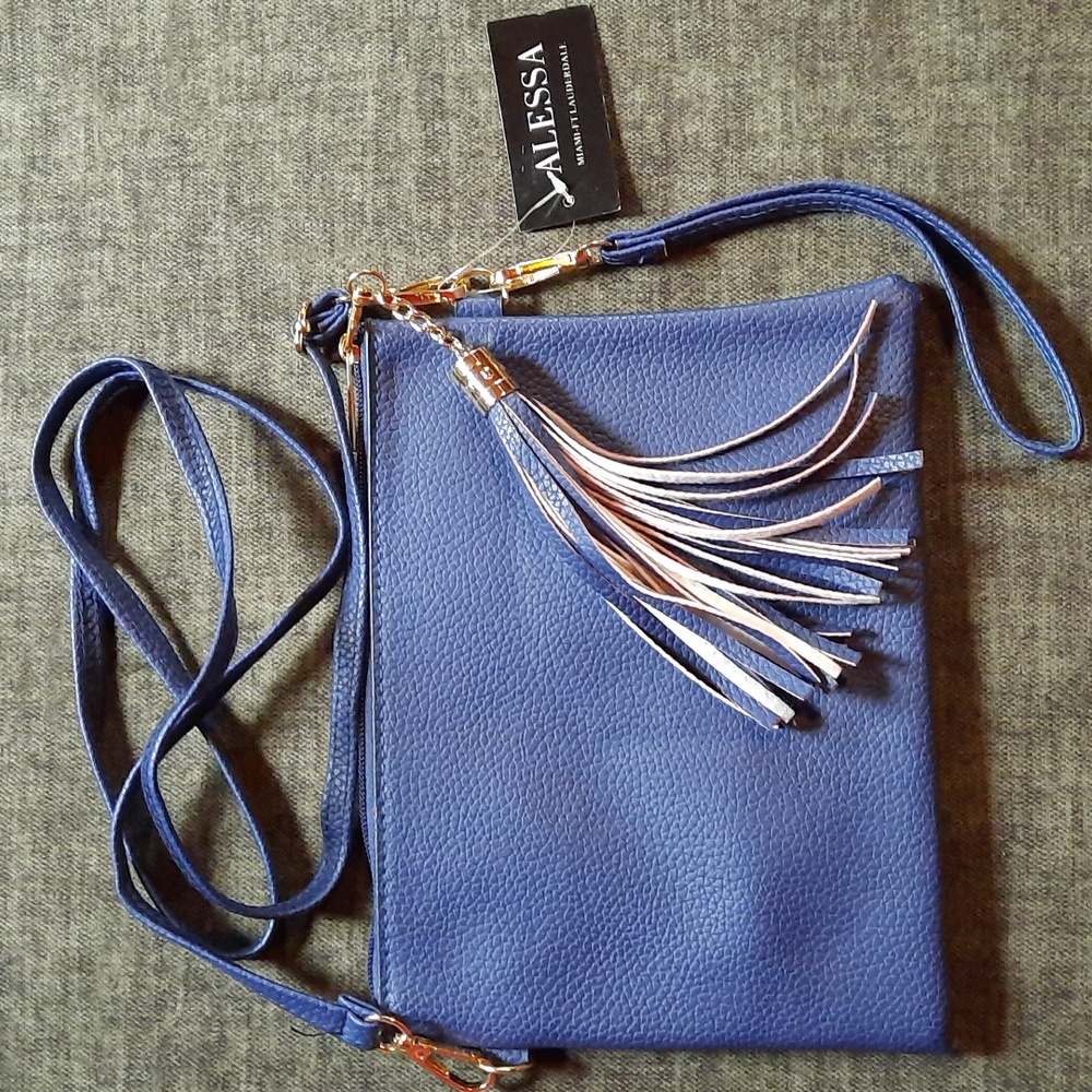 Crossbody Wristlet Purse Navy Blue Pleather Vegan Embossed Design Zipper Closure